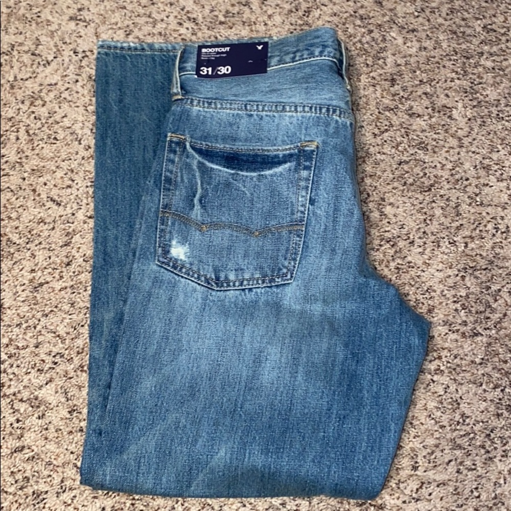 NWT men’s American Eagle Jeans Bootcut 31/30